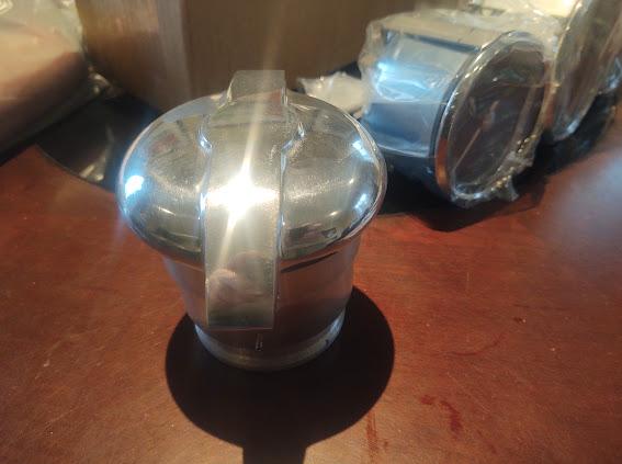Aluminium filler cap
